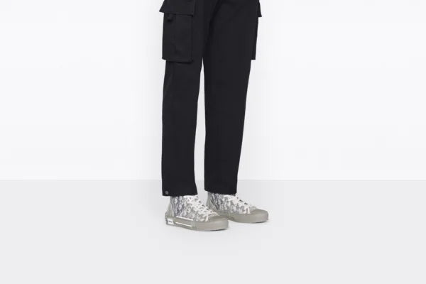 B23 League High – White Navy Blue